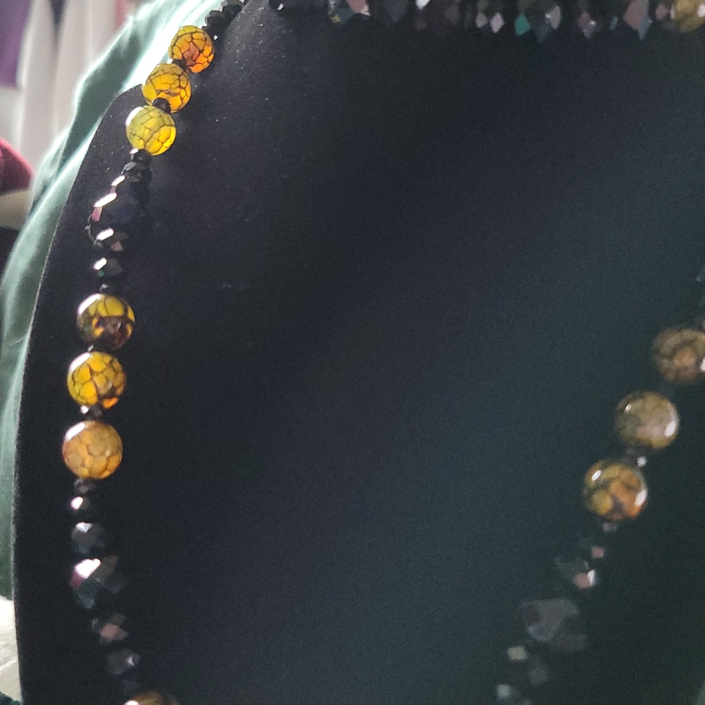 "The Golden Basilisk"; Handmade Dragon Vein Agate & Black Crystal Necklace - Picture 5 of 9